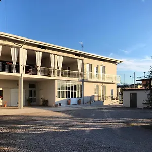 Corte Viviani Bed & Breakfast